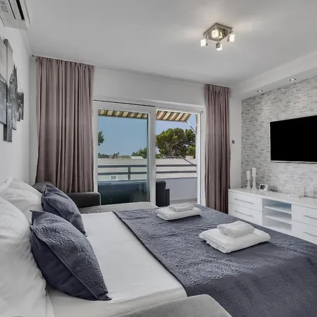 San Marino * Makarska