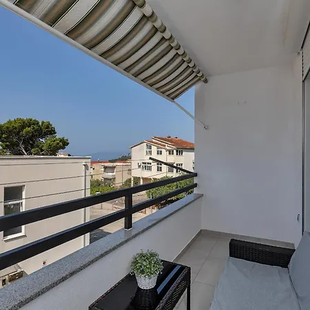 San Marino Makarska