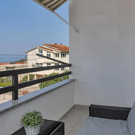 San Marino Makarska